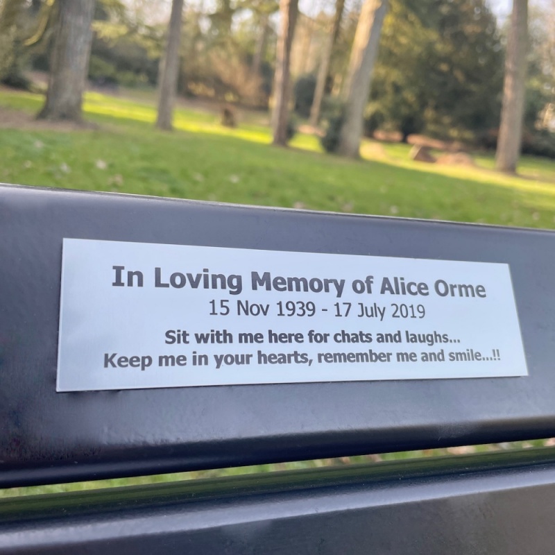 Memorial plaque in remembrance outdoor bench plaque personalised 15 x 4 or 5cm 5.9 x 1.57 or 1.96 inch various colours we also offer custom sizes