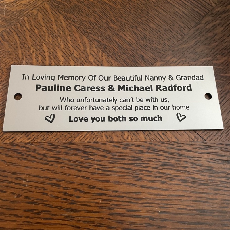 Memorial plaque in remembrance outdoor bench plaque personalised 15 x 4 or 5cm 5.9 x 1.57 or 1.96 inch various colours we also offer custom sizes