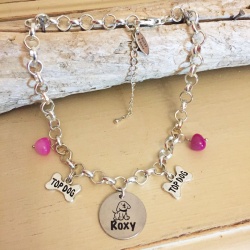 Personalised Dog Necklace CAVALIER KING CHARLES SPANIEL Design with Dog Name<br>Handmade with Silver-Plated Belcher Chain, Pet Name & Pink Agate Gemstones